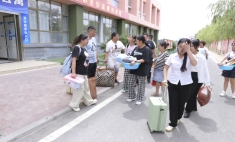蘭州新華開(kāi)學(xué)報(bào)到日  新學(xué)期新氣象共筑夢(mèng)想