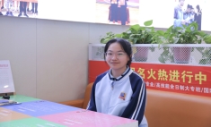 歷經(jīng)挫折 終將綻放 蘭州新華學(xué)子訪談