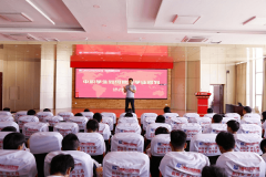 規(guī)劃明天，筑夢遠航 ——蘭州新華互聯(lián)網(wǎng)學(xué)校開展2021級秋季新生學(xué)業(yè)規(guī)劃講座