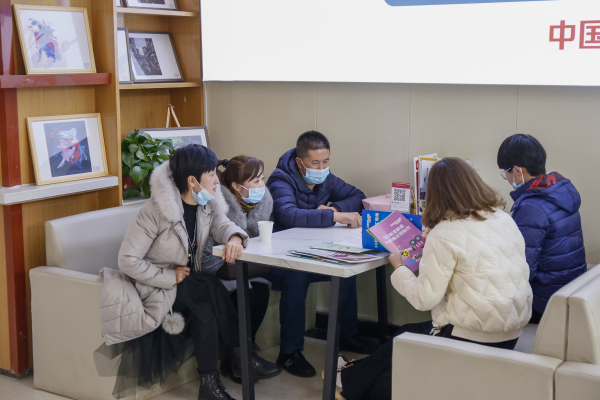 蘭州新華春季報(bào)名火熱進(jìn)行中～早選擇，早報(bào)名，早獲益！