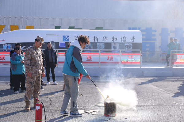 消防演練于“心”，防范未燃于“行 蘭州新華互聯(lián)網(wǎng)學(xué)校消防演練活動